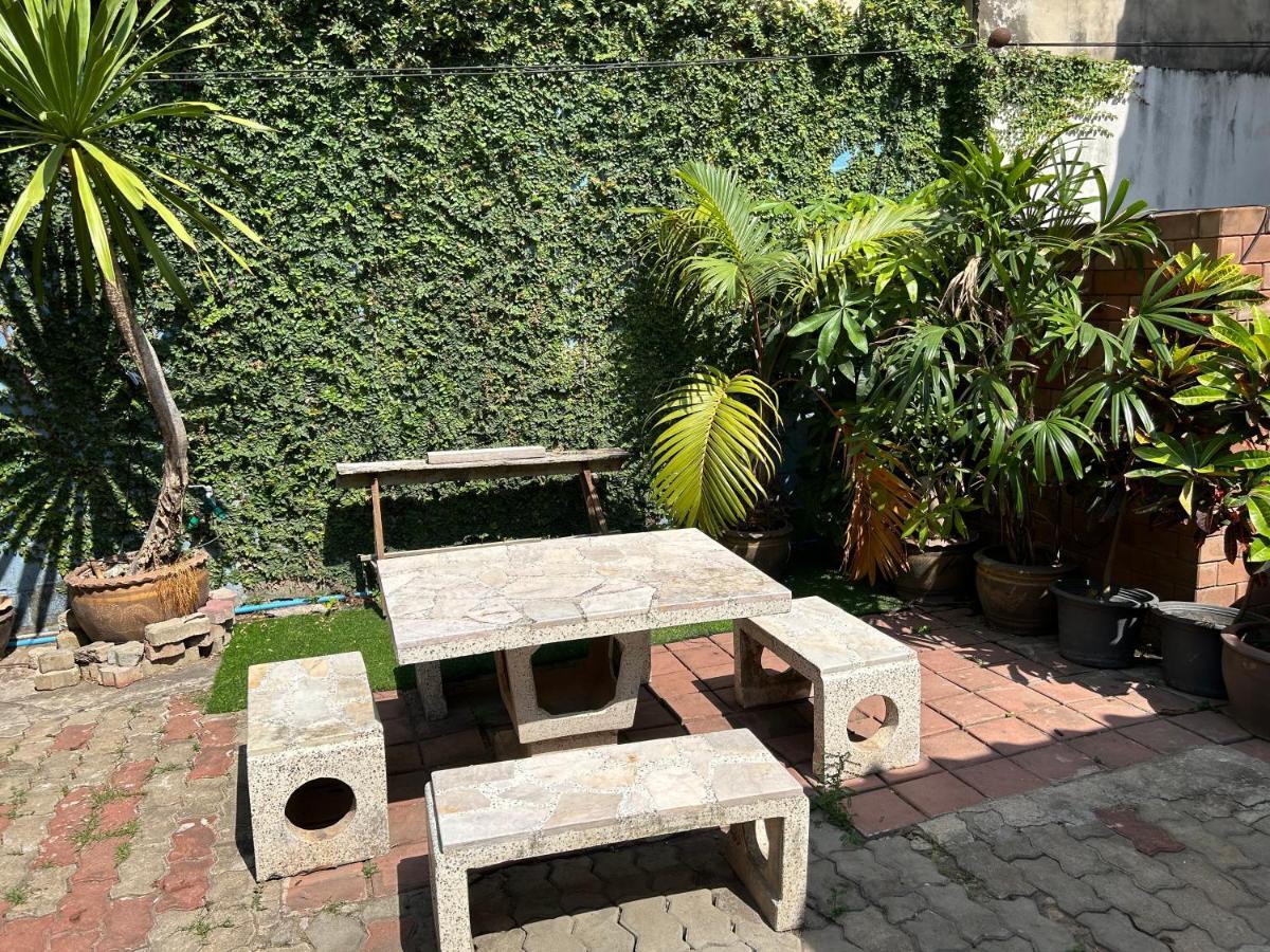 Thaitae Guesthouse Huahin Dış mekan fotoğraf